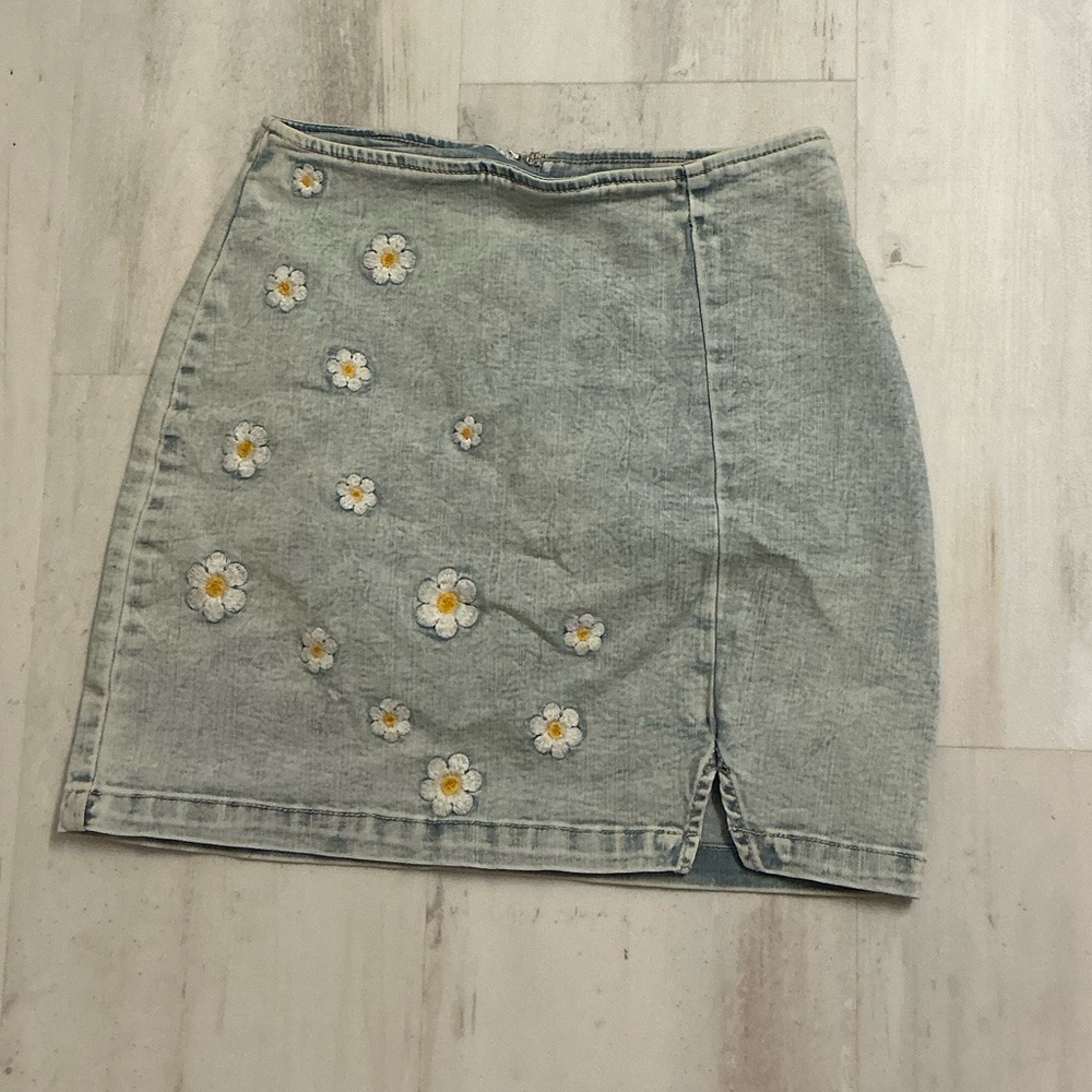 Wild Fable Light Blue Denim Skirt - Picture 3 of 5